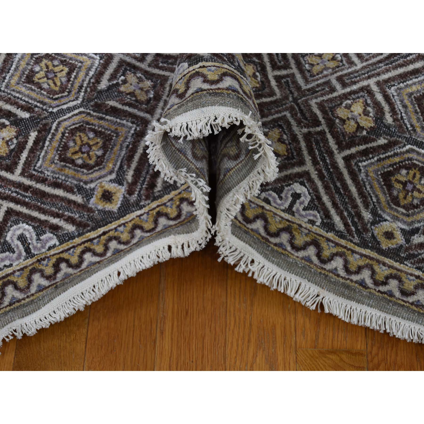 GALLERY OF ORIENTAL RUGS